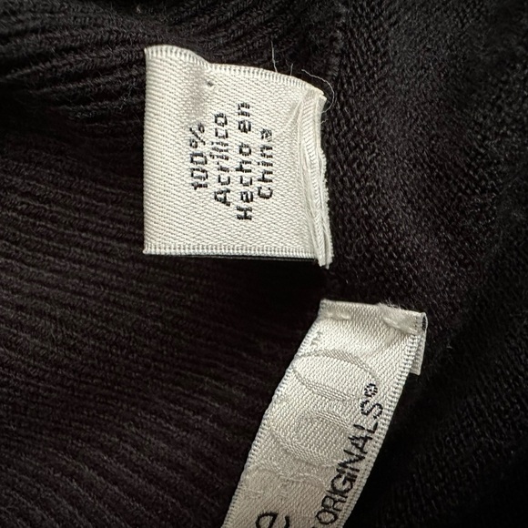 Luxe 360 Lightweight Sweater with Rhinestone Zipper 3/4 Sleeve - Picture 6 of 6